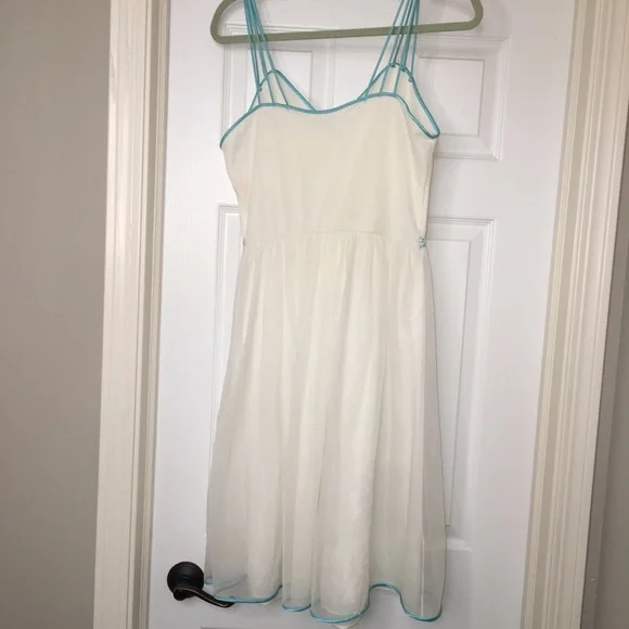 Gotham Gold Stripe‎ Nightgown VTG no flaws